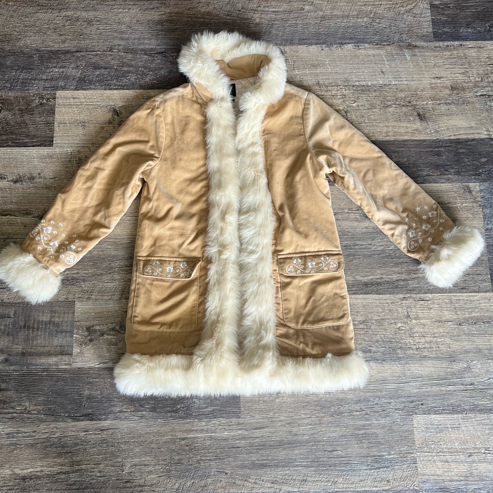 VINTAGE FUR COAT